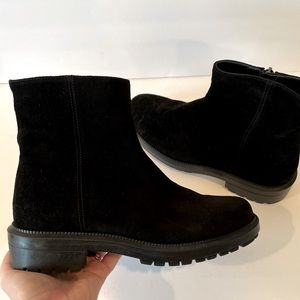 NWOT Aquatalia Black Suede Boots 7